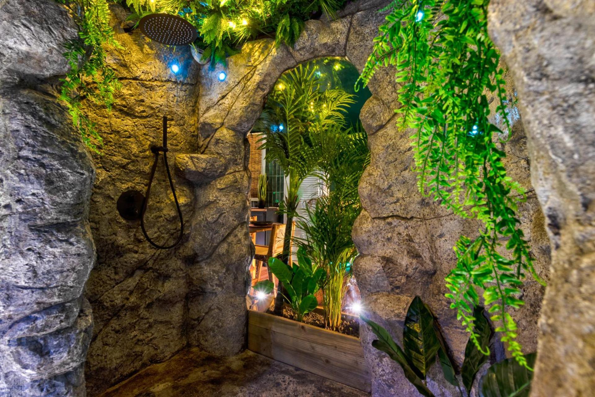 Jungle Love Room Toulouse Exterior foto